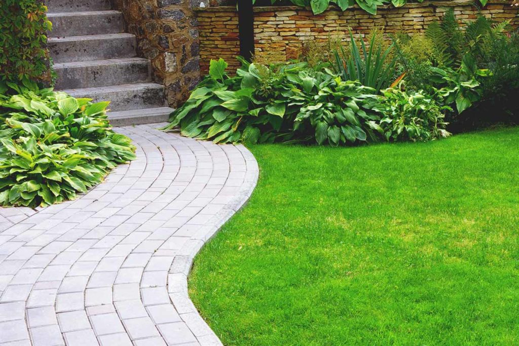 Pflasterarbeiten Kosten für den Gartenbauer Preistabelle